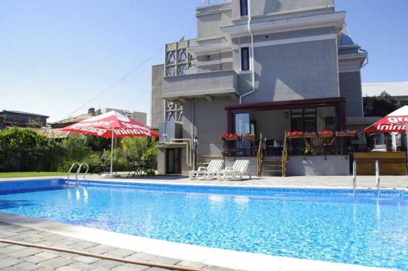 Hotel Angelo D'Oro Ploieşti Eksteriør bilde