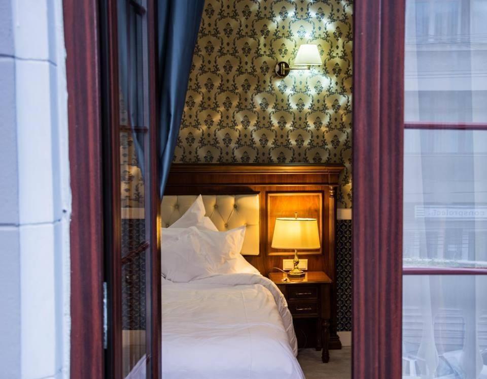 Hotel Angelo D'Oro Ploieşti Eksteriør bilde