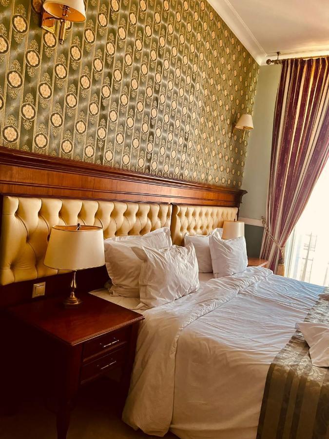 Hotel Angelo D'Oro Ploieşti Eksteriør bilde