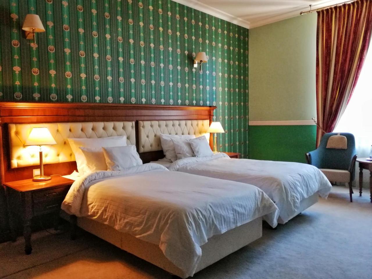 Hotel Angelo D'Oro Ploieşti Eksteriør bilde
